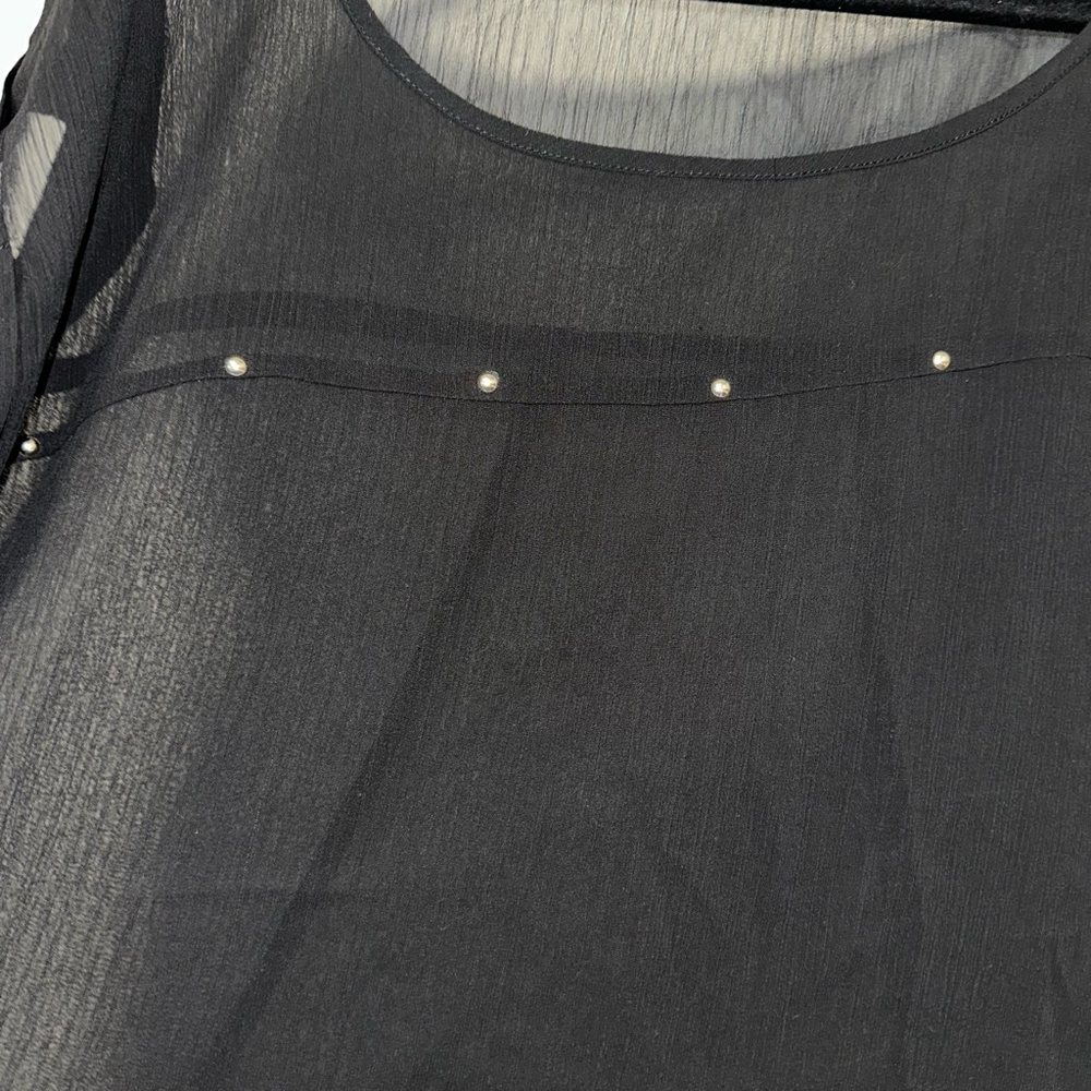 Women's Studio Y Top Size L Black Blouse Silver Accents - Picture 2 of 7